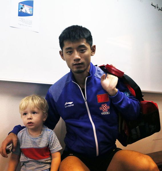 日本队险胜奥地利队，张继科扛起全队