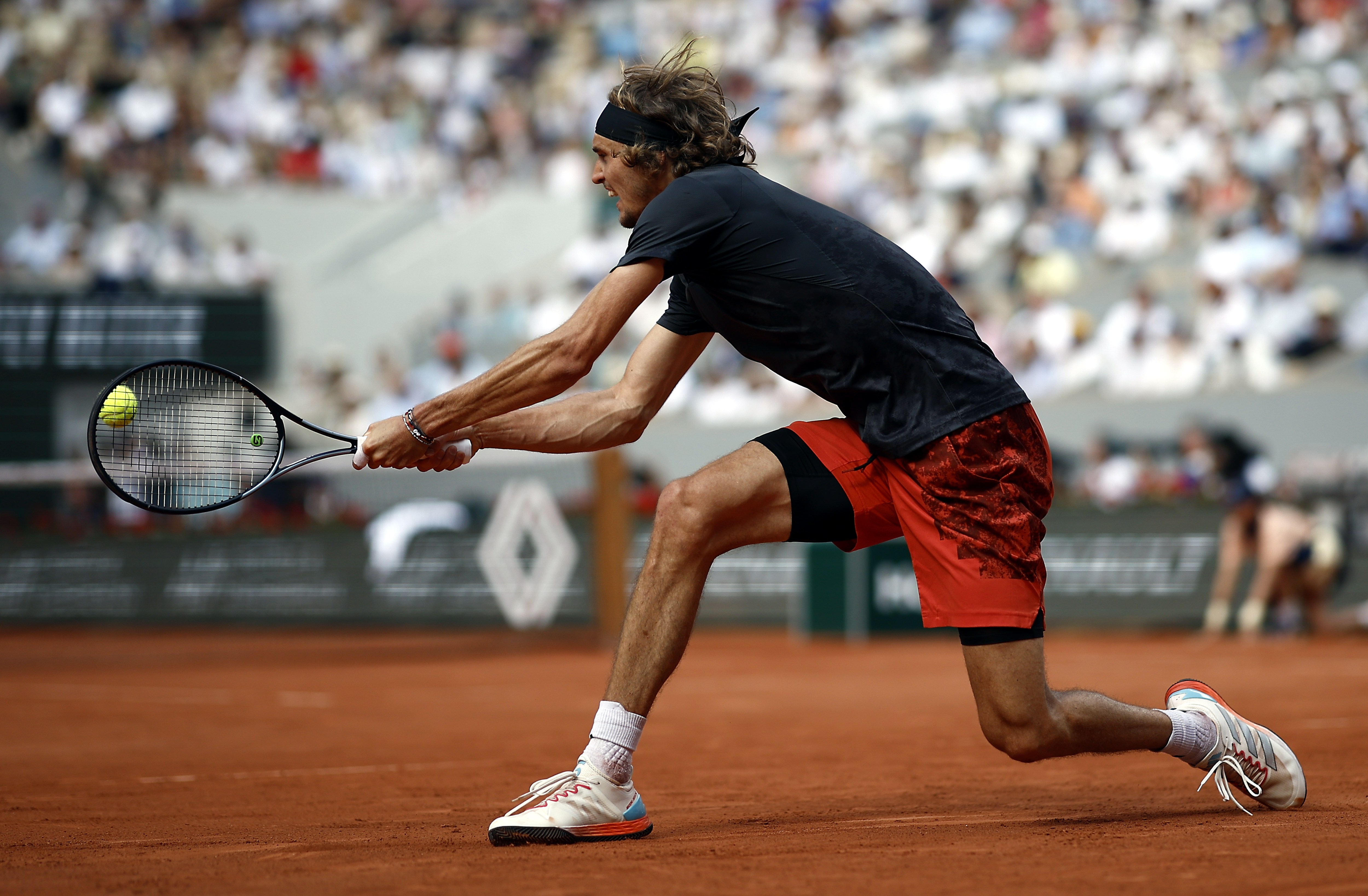 拉沃尔杯轻取法网，兹维列夫关键制胜