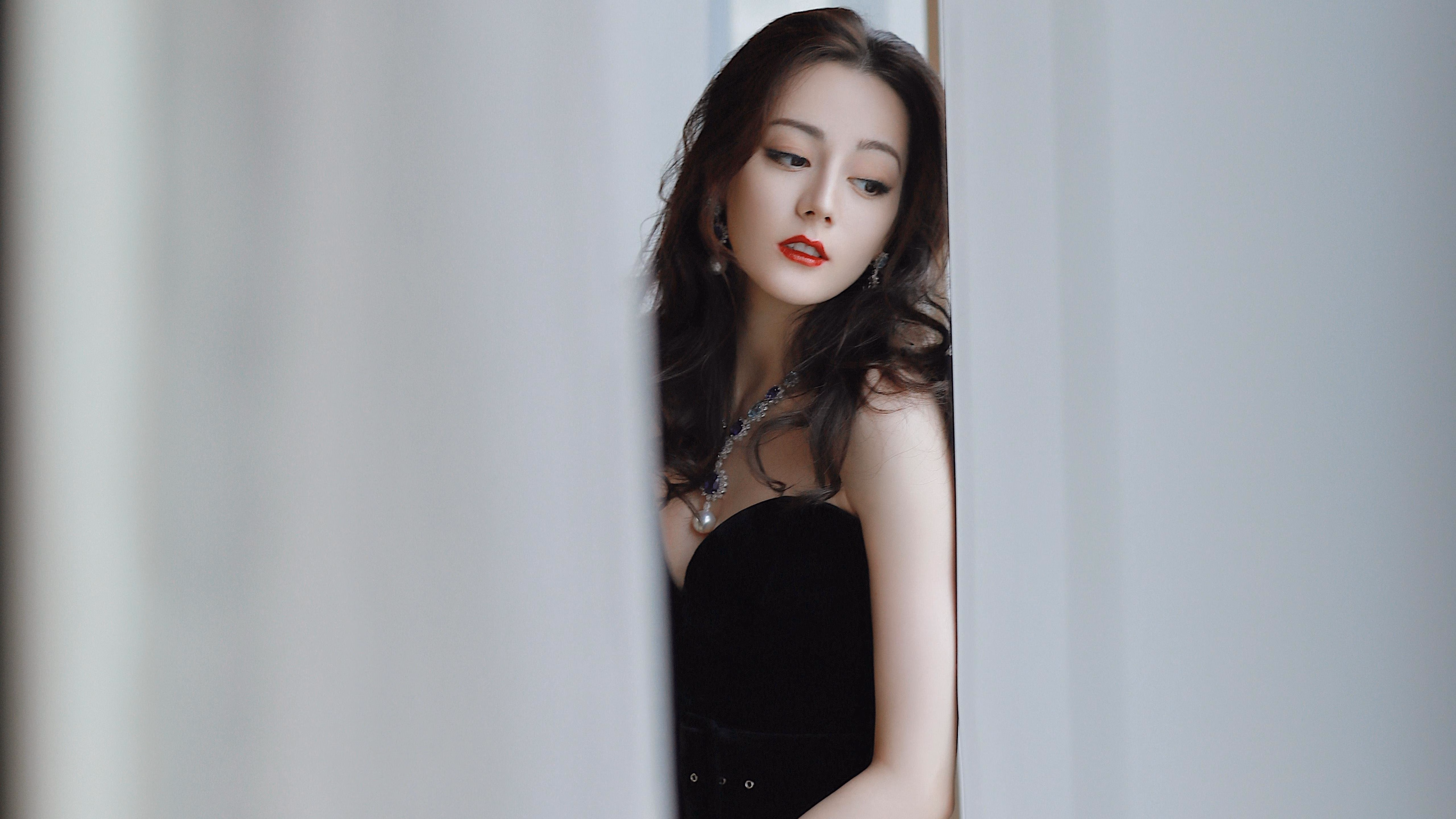 铁血与洪流，德罗赞的古典绝杀与勇士的现代火力压制