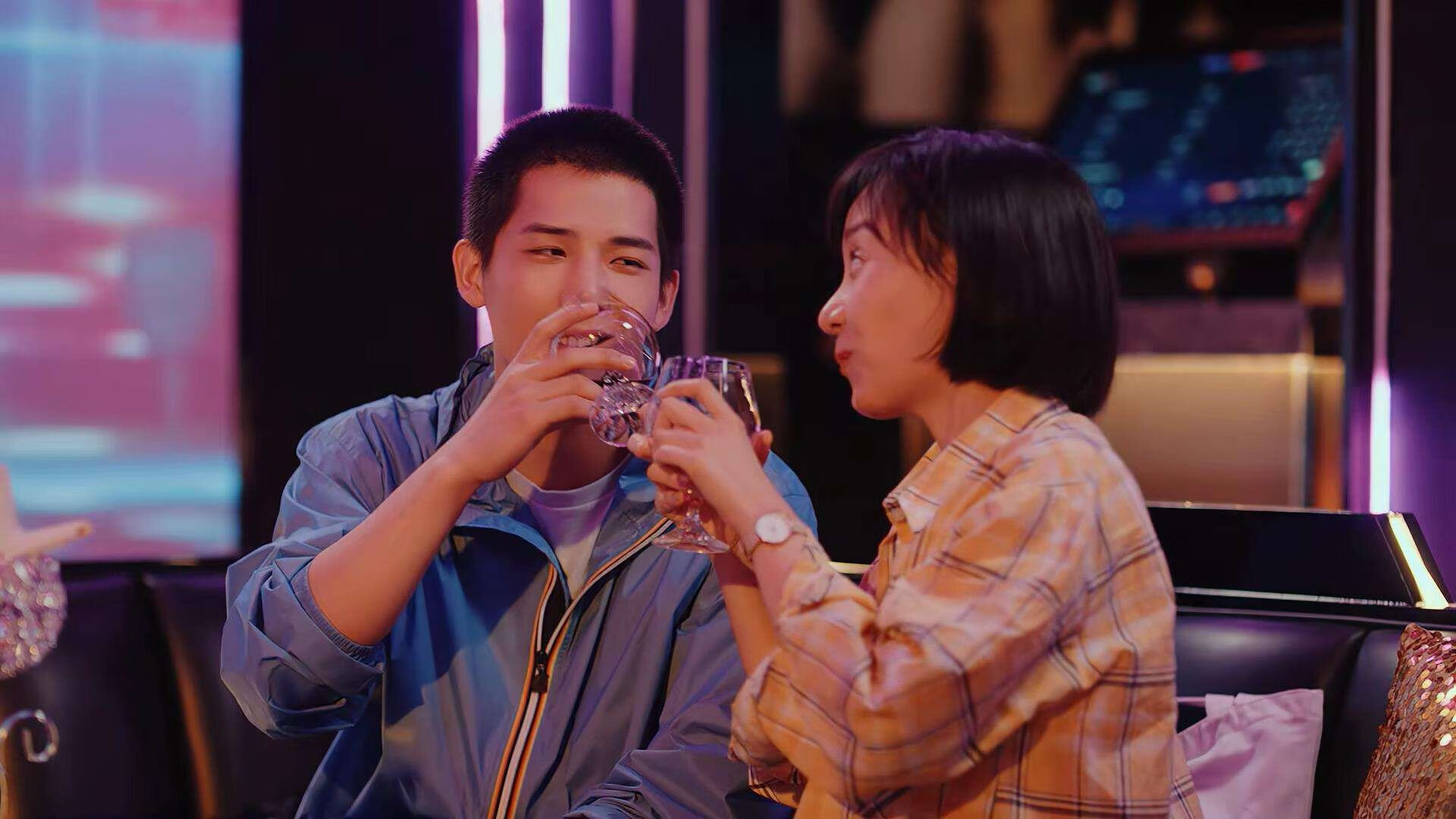 火箭青年军以速度撕裂防线，约基奇用慢写就教科书